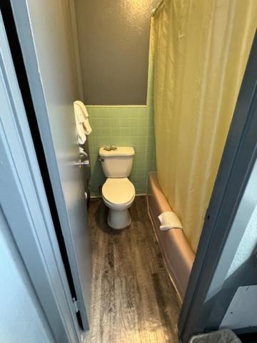 Pratt Budget Inn المظهر الخارجي الصورة